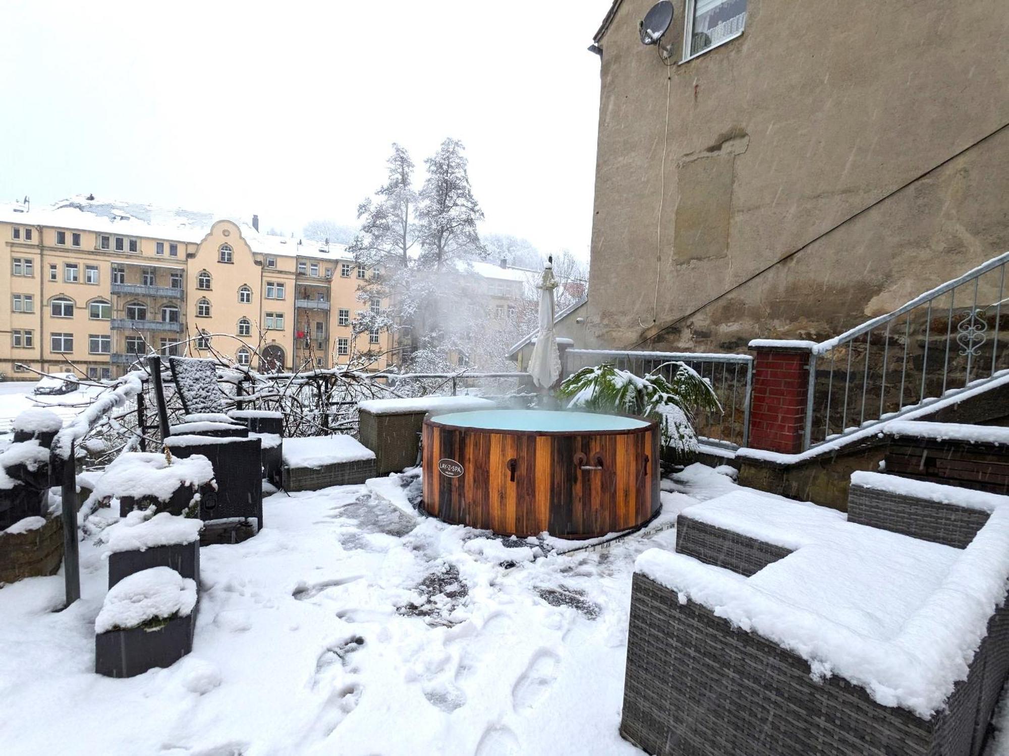 Hw2B - Urlaubsmagie - Wohlfuehlwohnung Mit Balkon, Pool, Sauna & Terrasse Sebnitz Dış mekan fotoğraf