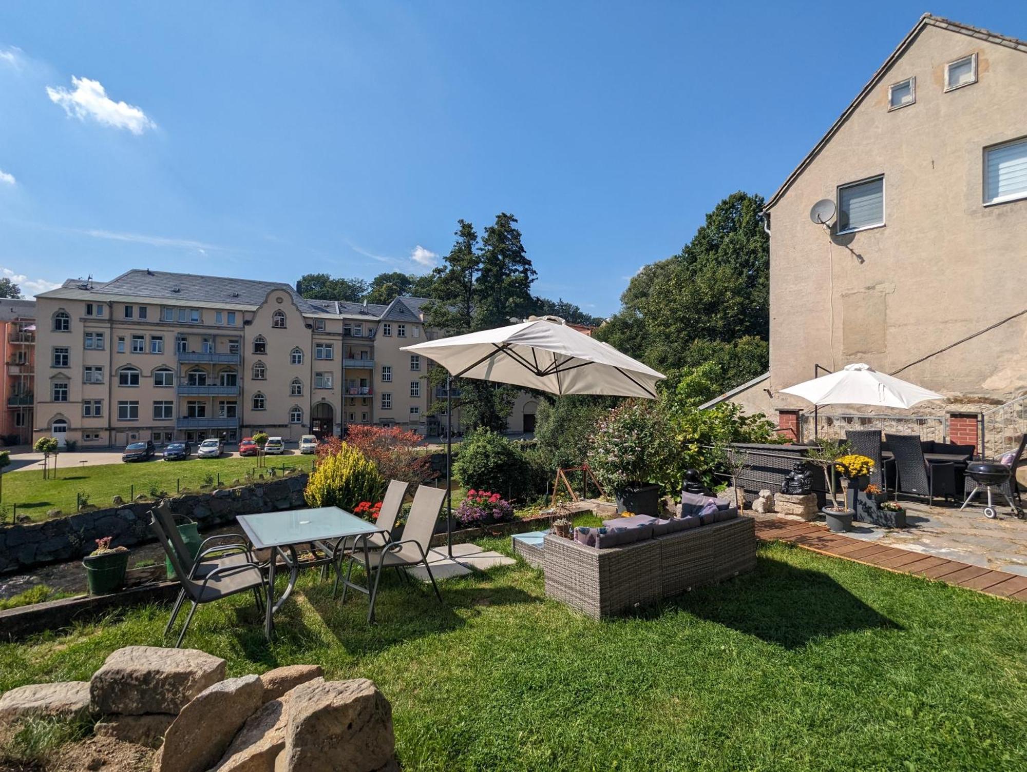 Hw2B - Urlaubsmagie - Wohlfuehlwohnung Mit Balkon, Pool, Sauna & Terrasse Sebnitz Dış mekan fotoğraf