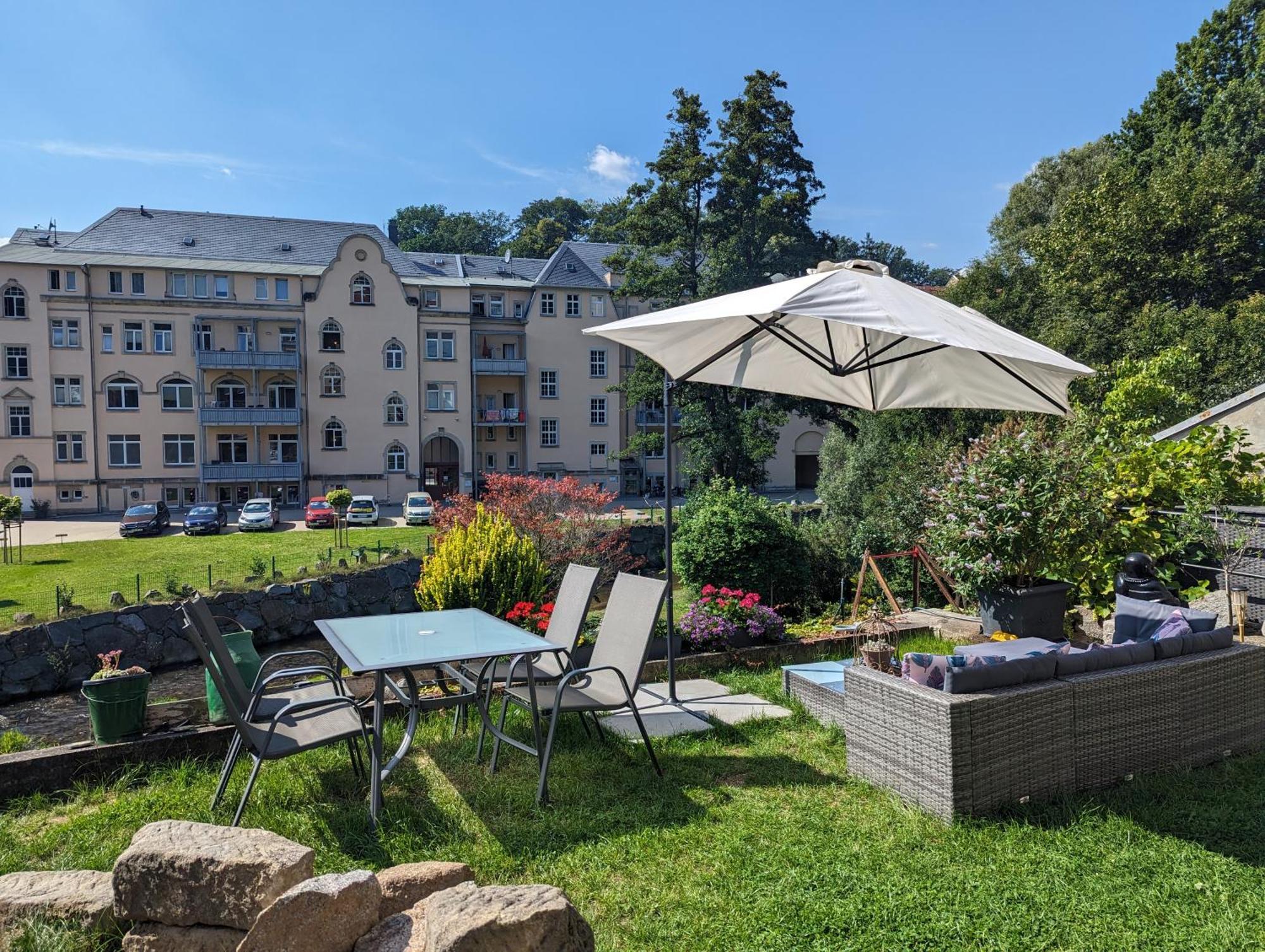Hw2B - Urlaubsmagie - Wohlfuehlwohnung Mit Balkon, Pool, Sauna & Terrasse Sebnitz Dış mekan fotoğraf